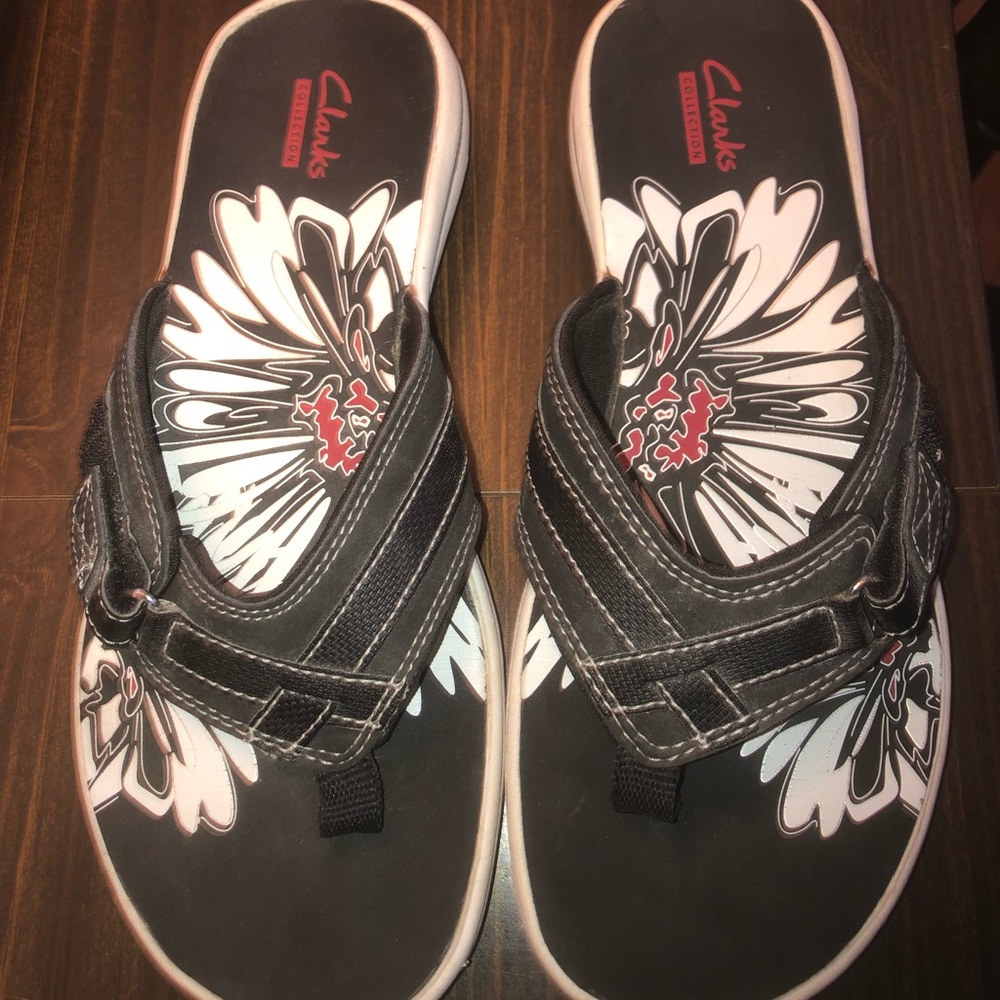 Clark’s flip flops